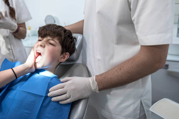 Best Emergency Dental Care for Broken or Chipped Teeth in Nashville, AR